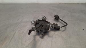 Used Bonnet lock mechanism Kia Picanto (TA) 1.0 12V Price on request offered by Autohandel Didier