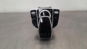Used I-Drive knob Mercedes C (W205) C-250 2.2 CDI 16V BlueTEC, C-250d Price € 193,60 Inclusive VAT offered by Autohandel Didier