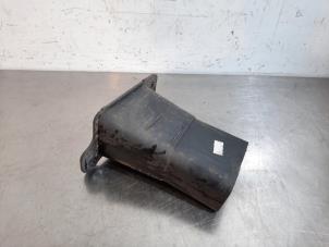 Used Chassis bar, front Citroen C4 Picasso (3D/3E) 2.0 Blue HDI 150 Price € 24,20 Inclusive VAT offered by Autohandel Didier