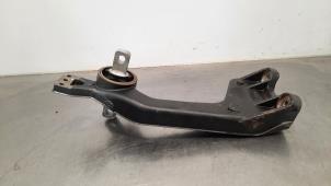 Used Shaft support Mercedes Vito Tourer (447.7) 2.0 119 CDI 16V Price € 66,55 Inclusive VAT offered by Autohandel Didier