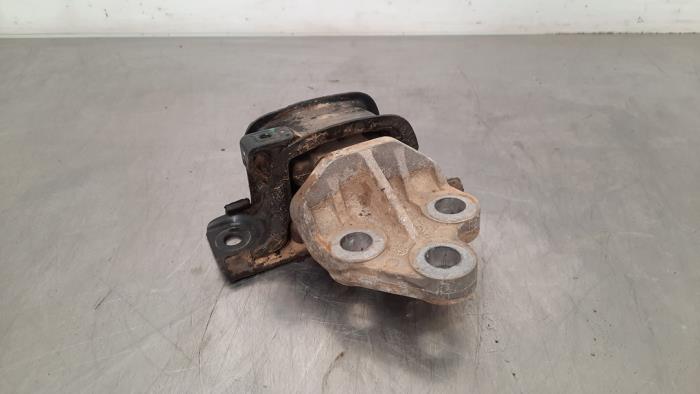Usagé Support moteur Opel Corsa E 1.4 16V Prix € 18,15 Prix TTC proposé par Autohandel Didier