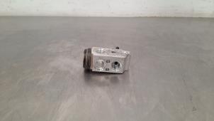 Used AC expansion valve Hyundai i10 (B5) 1.0 12V Price on request offered by Autohandel Didier