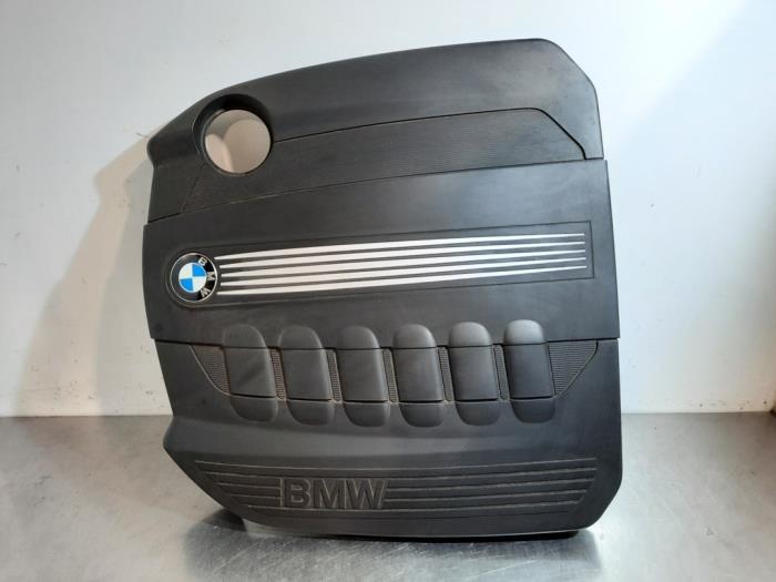 Gebrauchte Abdeckblech Motor BMW 5 serie Touring (F11) 525d 24V Preis € 60,50 Mit Mehrwertsteuer angeboten von Autohandel Didier