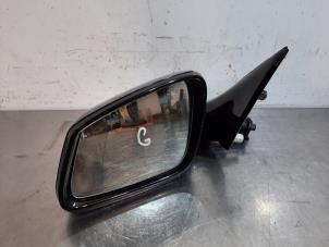 Used Wing mirror, left BMW 5 serie Touring (F11) 525d 24V Price € 127,05 Inclusive VAT offered by Autohandel Didier