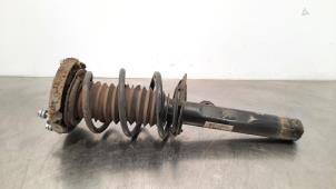 Used Fronts shock absorber, left BMW X1 (F48) xDrive 20d 2.0 16V Price € 127,05 Inclusive VAT offered by Autohandel Didier