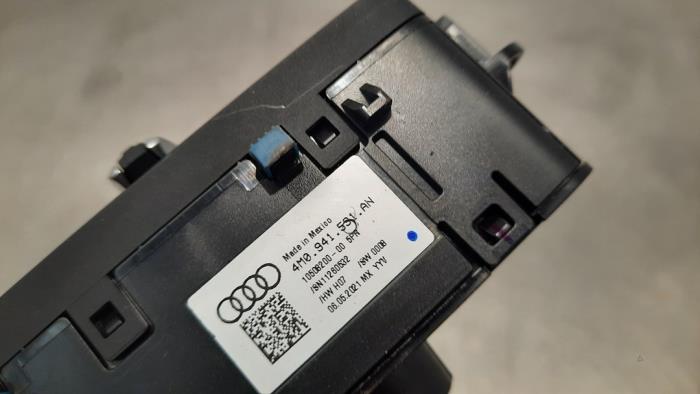 Interruptor faro lhv de un Audi Q5 Sportback (FYS/FYT) 2.0 45 TFSI 16V Mild Hybrid Quattro 16V 2021