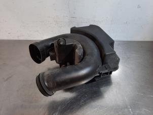 Used Air box Hyundai i30 (PDEB5/PDEBB/PDEBD/PDEBE) 1.0 T-GDI 12V Price € 60,50 Inclusive VAT offered by Autohandel Didier