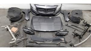 Używane Przód kompletny Mercedes GLA (156.9) 2.2 200 CDI, d 16V Cena € 3.751,00 Z VAT oferowane przez Autohandel Didier