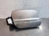 Tank cap cover from a Volkswagen Tiguan (AD1) 1.5 TSI 16V Evo BlueMotion Technology 2019