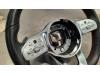 Volante de un Mercedes-Benz CLA Shooting Brake (118.6) 2.0 CLA-200d 2022