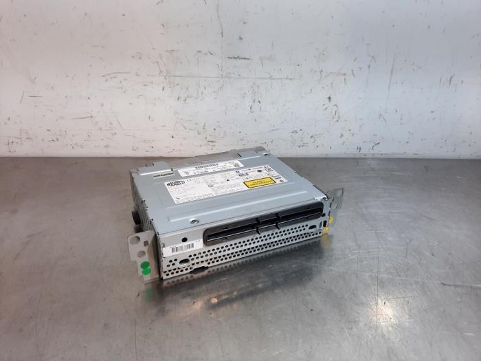 Gebrauchte Radio BMW 2 serie Active Tourer (F45) 218i 1.5 TwinPower Turbo 12V Preis € 532,40 Mit Mehrwertsteuer angeboten von Autohandel Didier