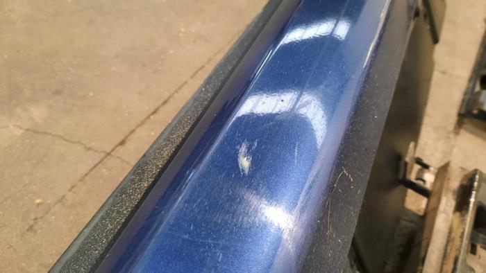 Placa del desgaste del travesaño de la puerta izquierda de un BMW X1 (F48) xDrive 20d 2.0 16V 2018