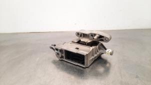 Used Engine mount BMW X1 (F48) xDrive 20d 2.0 16V Price € 66,55 Inclusive VAT offered by Autohandel Didier