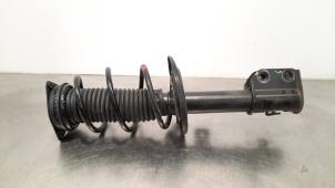 Used Front shock absorber, right Peugeot 208 II (UB/UH/UP) 1.5 BlueHDi 100 Price € 96,80 Inclusive VAT offered by Autohandel Didier