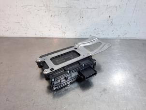 Used Parking brake module Toyota Yaris IV (P21/PA1/PH1) 1.5 12V Hybrid 115 Price € 96,80 Inclusive VAT offered by Autohandel Didier