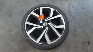 Gebrauchte Felge + Reifen Volkswagen Polo VI (AW1) 2.0 GTI Turbo 16V Preis € 381,15 Mit Mehrwertsteuer angeboten von Autohandel Didier