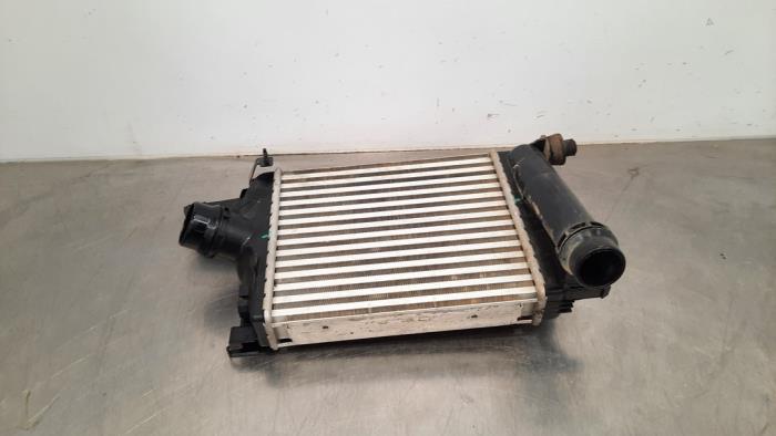 Usados Intercooler Renault Captur I (2R) 1.5 Energy dCi 90 FAP Precio € 60,50 IVA incluido ofrecido por Autohandel Didier