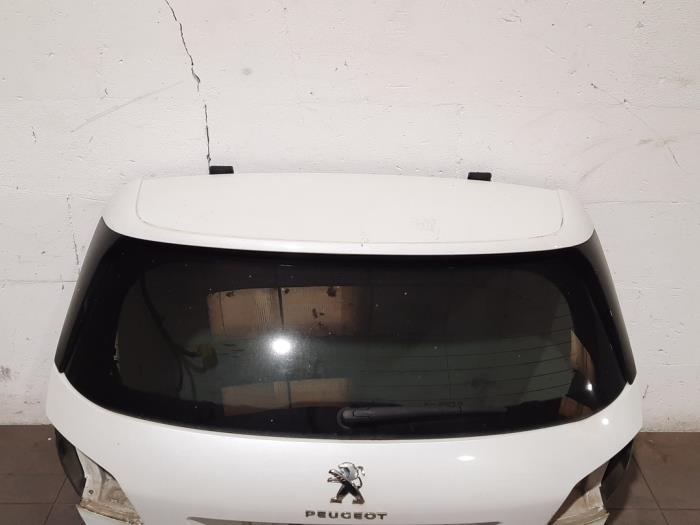 Tailgate from a Peugeot 308 (L3/L8/LB/LH/LP) 1.2 12V e-THP PureTech 130 2019