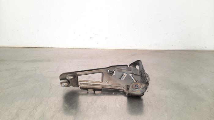 Begagnade Framdelsstöd Mercedes S (222.0/222.1) 3.0 S-400d 4-Matic Pris € 24,20 Inklusive moms erbjuds av Autohandel Didier