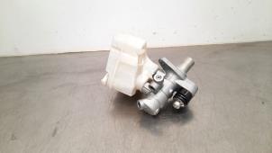 Used Master cylinder Mercedes S (W222/V222/X222) 3.0 S-400d 4-Matic Price on request offered by Autohandel Didier