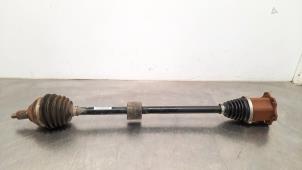 Used Front drive shaft, right Volkswagen T-Cross 1.0 TSI 115 12V Price € 320,65 Inclusive VAT offered by Autohandel Didier