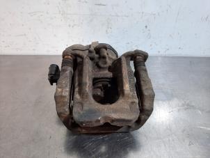 Used Rear brake calliper, left BMW Z4 Roadster (E89) sDrive 23i 2.5 24V Price on request offered by Autohandel Didier