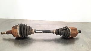 Used Front drive shaft, left Volkswagen Transporter T5 2.0 TDI DRF Price € 127,05 Inclusive VAT offered by Autohandel Didier