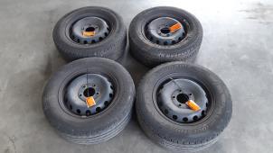 Used Set of wheels + tyres Renault Master IV (FV) Price € 260,15 Inclusive VAT offered by Autohandel Didier