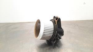 Usagé Ventilateur chauffage Citroen Jumpy 1.6 Blue HDi 115 Prix € 66,55 Prix TTC proposé par Autohandel Didier