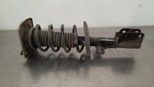 Used Front shock absorber, right Citroen Jumpy 1.6 Blue HDi 115 Price € 96,80 Inclusive VAT offered by Autohandel Didier