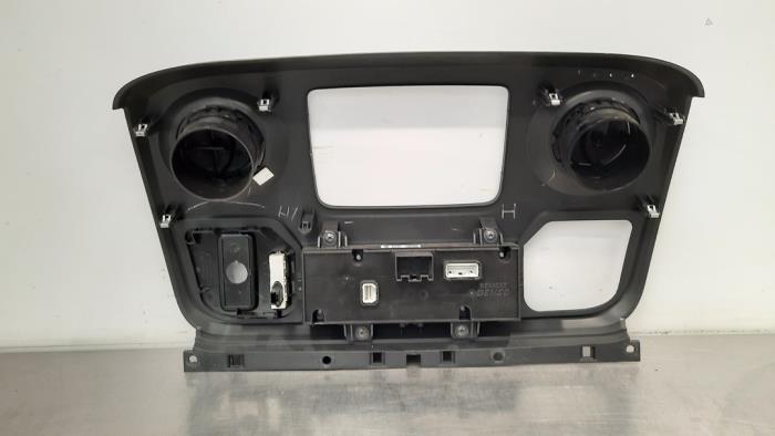 Panel de control de aire acondicionado de un Renault Master IV (FV)  2019