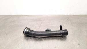 Used Intercooler tube Peugeot 3008 II (M4/MC/MJ/MR) 1.5 BlueHDi 130 Price € 24,20 Inclusive VAT offered by Autohandel Didier