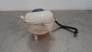 Used Expansion vessel Volkswagen Transporter T5 2.0 TDI DRF Price € 24,20 Inclusive VAT offered by Autohandel Didier