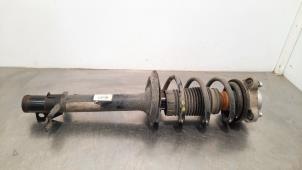 Used Fronts shock absorber, left Peugeot Boxer (U9) 2.2 Blue HDi 140 Price € 127,05 Inclusive VAT offered by Autohandel Didier