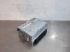Radio from a Volvo V40 Cross Country (MZ), 2012 / 2019 2.0 D3 16V, Hatchback, 4-dr, Diesel, 1.969cc, 110kW (150pk), FWD, D4204T9; D4204T16, 2015-04 / 2019-08 2016