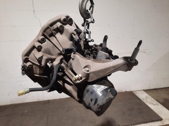 Gearbox from a Renault Twingo III (AH) 1.0 SCe 70 12V 2018