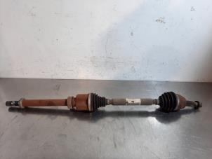 Used Front drive shaft, right Renault Scénic IV (RFAJ) 1.5 Energy dCi 110 Price € 127,05 Inclusive VAT offered by Autohandel Didier