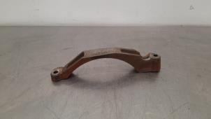 Used Exhaust bracket Peugeot 208 II (UB/UH/UP) 1.5 BlueHDi 100 Price € 18,15 Inclusive VAT offered by Autohandel Didier