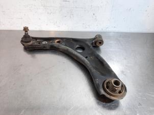 Used Front wishbone, left Toyota Aygo (B40) 1.0 12V VVT-i Price € 48,40 Inclusive VAT offered by Autohandel Didier