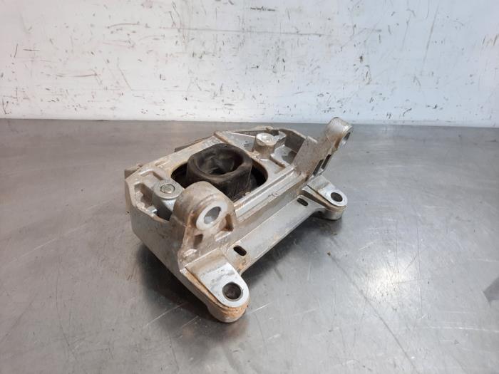 Used Engine mount Nissan Micra (K14) 0.9 IG-T 12V Price € 24,20 Inclusive VAT offered by Autohandel Didier