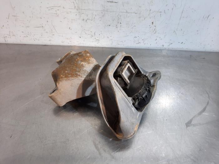 Used Engine mount Nissan Micra (K14) 0.9 IG-T 12V Price € 24,20 Inclusive VAT offered by Autohandel Didier