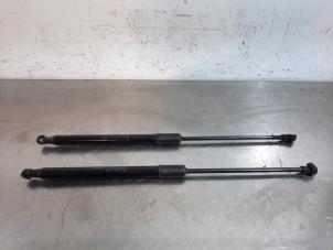 Used Set of gas struts for boot Citroen C3 (SX/SW) 1.6 Blue HDi 75 16V Price € 42,35 Inclusive VAT offered by Autohandel Didier