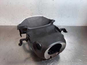 Used Steering column cap Renault Megane IV (RFBB) 1.3 TCe 140 16V Price € 42,35 Inclusive VAT offered by Autohandel Didier