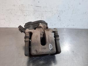 Used Rear brake calliper, right Renault Megane IV (RFBB) 1.3 TCe 140 16V Price € 66,55 Inclusive VAT offered by Autohandel Didier