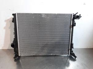 Used Radiator Renault Megane IV (RFBB) 1.3 TCe 140 16V Price € 127,05 Inclusive VAT offered by Autohandel Didier