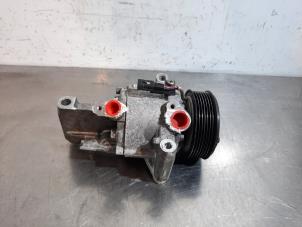 Used Air conditioning pump Dacia Duster (SR) 1.0 TCE 12V Price € 163,35 Inclusive VAT offered by Autohandel Didier