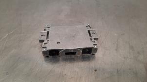 Used Antenna Amplifier Volkswagen Touareg 3.0 TDI 231 V6 24V Price € 90,75 Inclusive VAT offered by Autohandel Didier