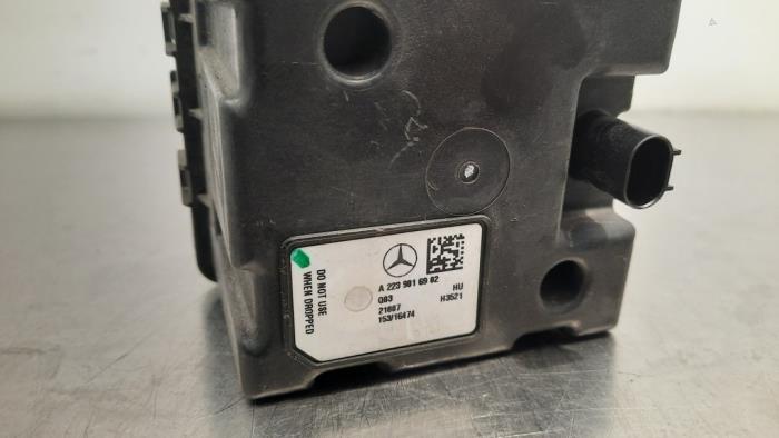 VESS luidspreker de un Mercedes-Benz GLE (V167) 350de 2.0 Turbo 16V 4-Matic 2021