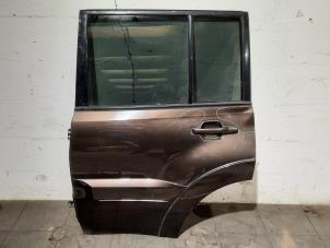 Used Rear door 4-door, left Mitsubishi Pajero Hardtop (V6/7) 3.2 DI-D 16V Price on request offered by Autohandel Didier