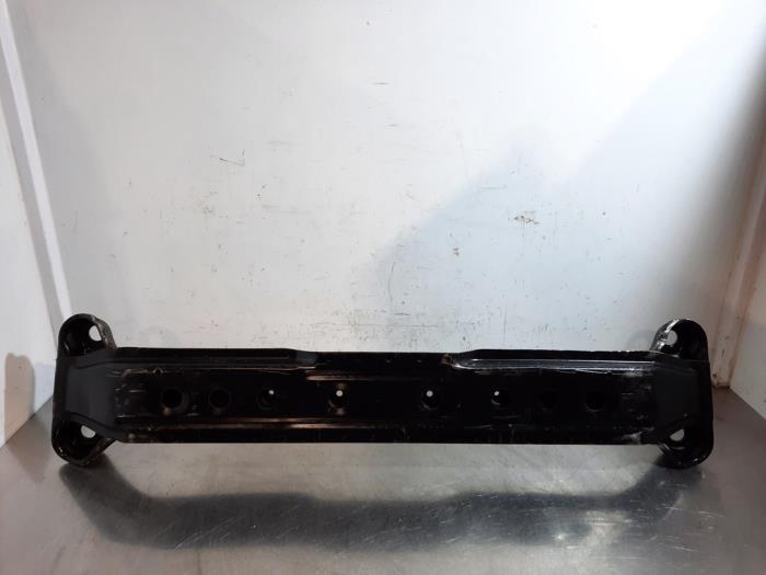 Gearbox mount from a Mitsubishi Pajero Hardtop (V6/7) 3.2 DI-D 16V 2018